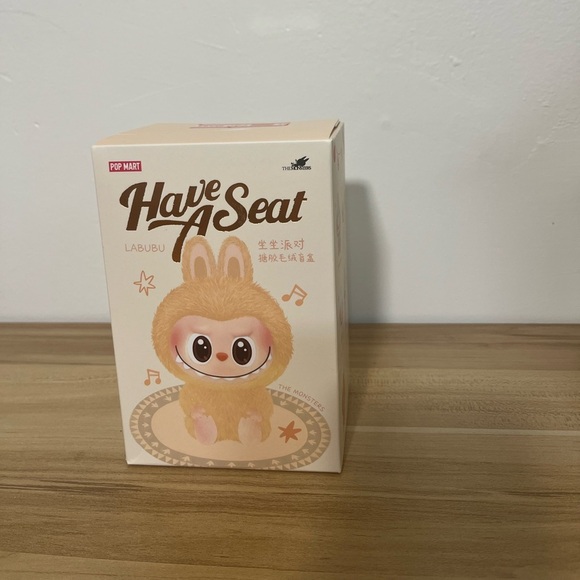 LABUBU THE MONSTERS - Have a Seat Vinyl Plush Blind Box - Picture 2 of 4